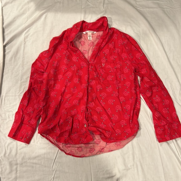 Victorias Secret Pajama Set Red with Pink Roses size small - Picture 2 of 3